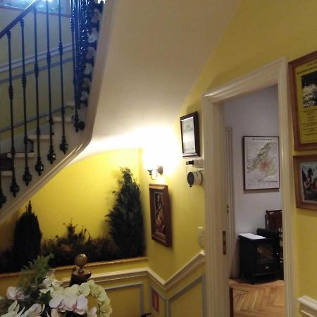 Hotel Posada Don Jaime San Lorenzo de El Escorial Extérieur photo